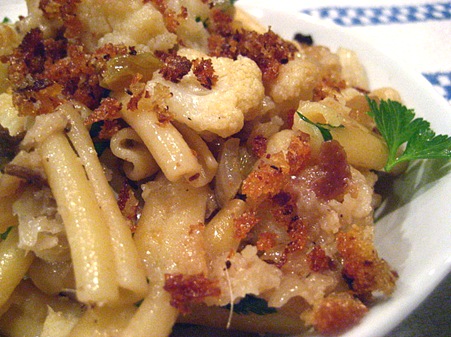 Raisins & Nuts Pasta